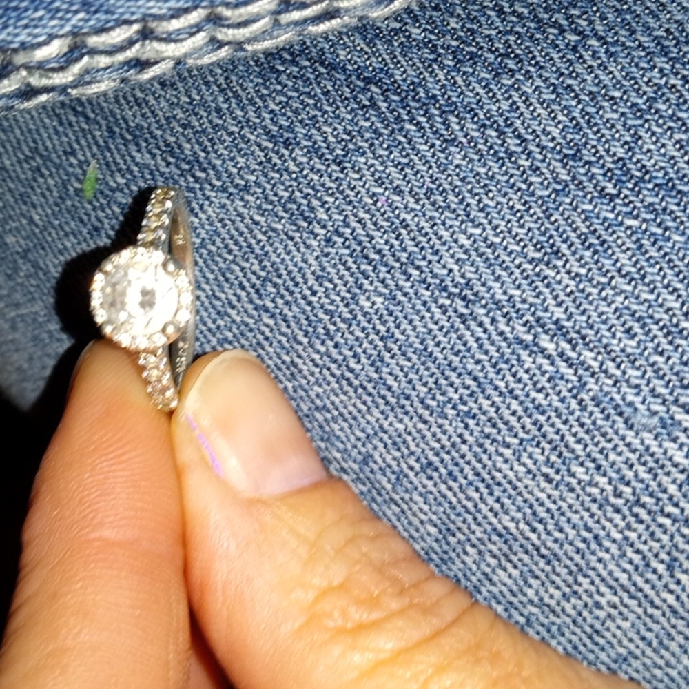 Rings - Picture 6 of 8